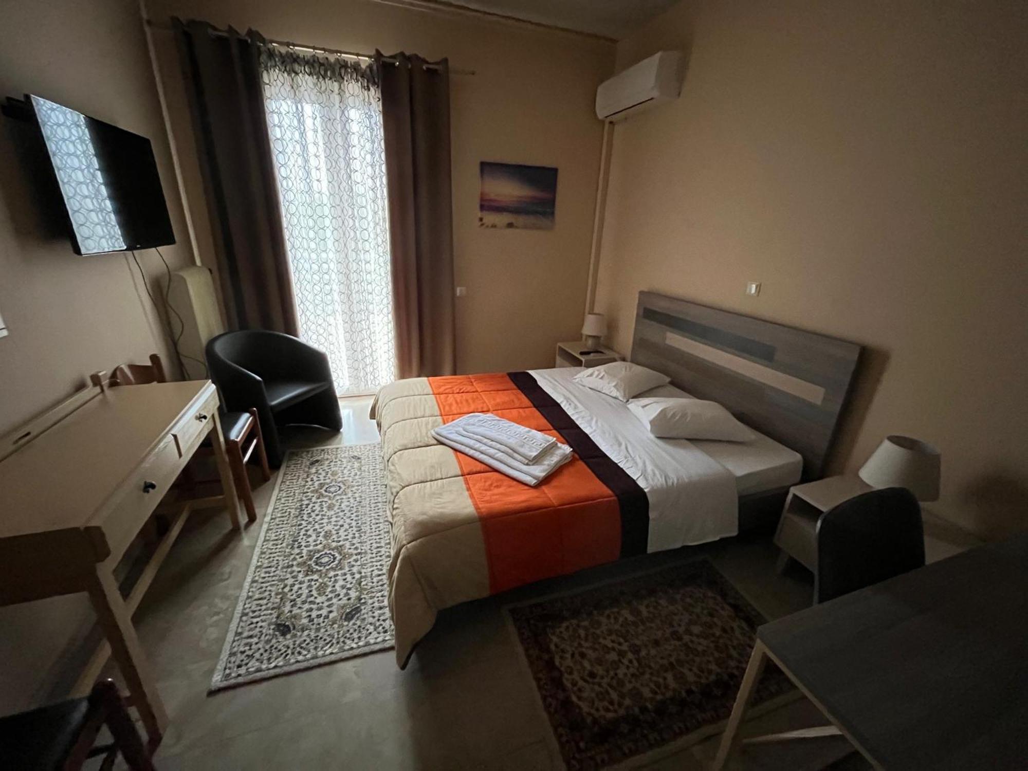 Hotel Stratos Astakos Exterior photo